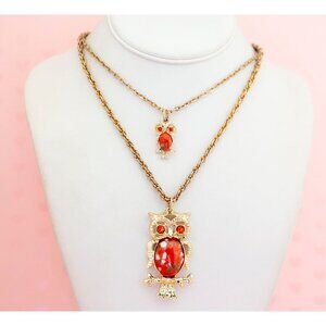 Vintage Royal Emblem Pendant Gold Tone Necklace 20 inch - X9